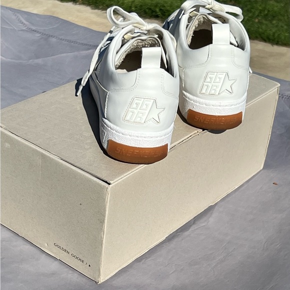 Golden Goose Yeah Men’s 42 - Picture 5 of 9